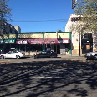 Outside is inconspicuous