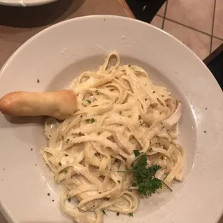Fettuccine Alfredo