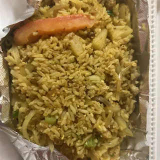 2. Pineapple Fried Rice