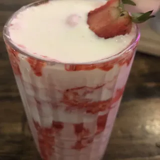 CHERRY BLOSSOM SMOOTHIE