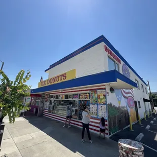 Street view and two order windows