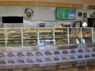 L & A Donuts