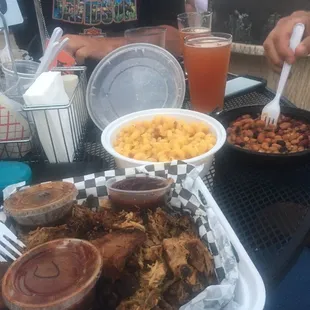 The combo pulled pork/brisket is enough to feed a family!