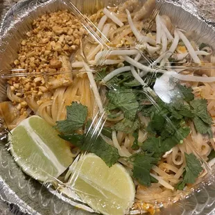 Pad thai