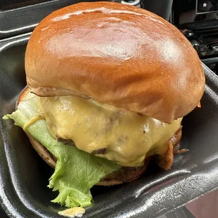 Bacon cheeseburger with American cheese