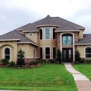 The Morris Family in Pearland Texas are so happy with their new home.