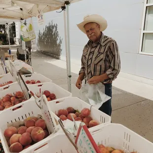 a man in a cowboy hat