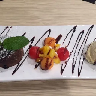K03. Lava Cake with Ice-Cream