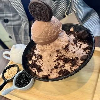 Chocolate Oreo Bingsu