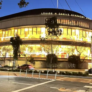 San Francisco Symphony, across from Uccello