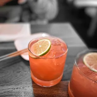 drink, oysters and mussels