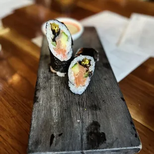 Spicy crunchy salmon