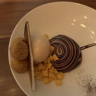 s'mores ice cream pint to-go