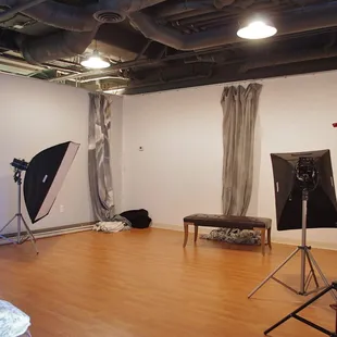 Artificial Light Studio