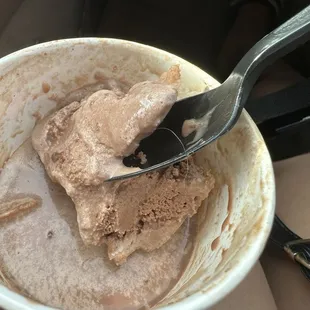 A single blond hair on the spoon