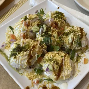 Dahi Bata Sev poori