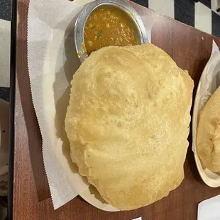 Channa bhatura
