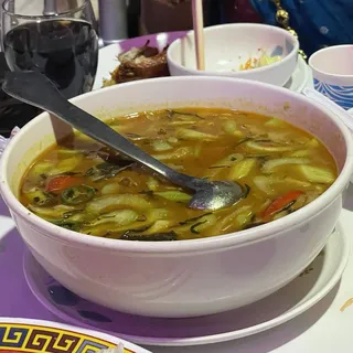LEMONGRASS CHICKEN SOUP (MACHU KROEUNG SACH MONN)