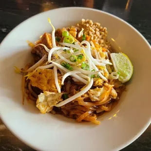 Lunch. Pad thai