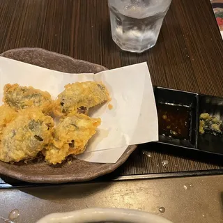 GYOZA TEMPURA (5pc)*