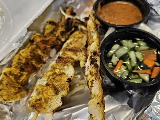 Sawasdee Thai Cuisine & Sushi