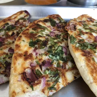 Onion and Hot Chili Uthappam