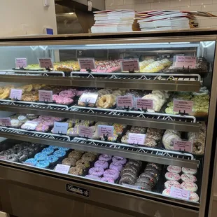 Donut selection (gf options on top row)