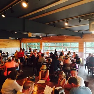 Even being fairly busy we were able to get in and out quickly!