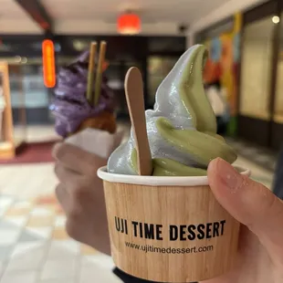 Matcha Scoop Ice Cream Black Sesame Scoop Ice Cream