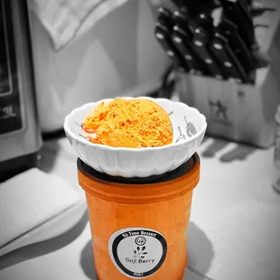Goji berry ice cream @whaevaeats