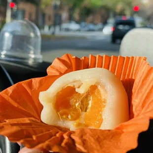 Mandarin mochi