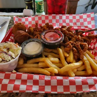 Clam basket