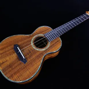 Custom G-String Tenor Ukulele. More photos and details at ukulelefriend.com