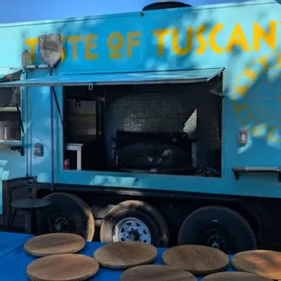 Wood fired Pizza, Ulatis Creek Ranch Vacaville Ca