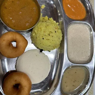 IDLY VADA UPMA COMBO