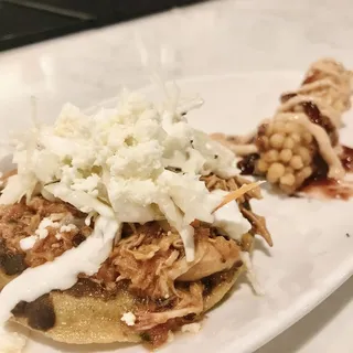 Tostada de Tinga   Puebla