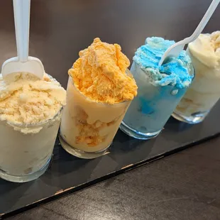 Sample scoop flight $8