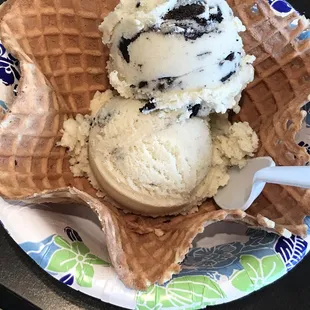 2 dips of cookies &amp; cream in a waffle bowl