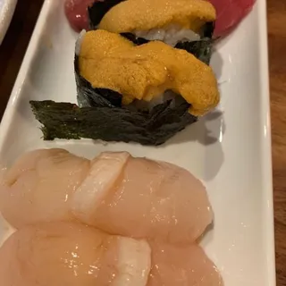 Salmon Uni Scallop Don