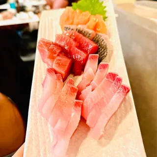 5 Pieces Tai Sashimi