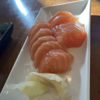 5 Pieces Sake Sashimi