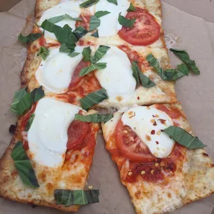Margherita flatbread - all flatbreads are made to order and require a 10-15 minute wait.