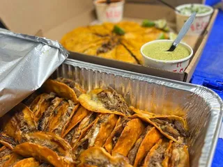 El Beso Taqueria