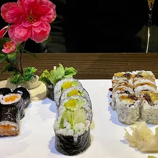 Gorgeous presentation of three rolls lunch special : Salmon Roll, Veggie Combo Roll, and Salmon Skin Roll.