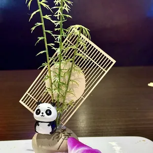 Adorable ornament adorning the chirashi