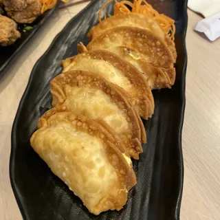 Cheesy Curry Puff