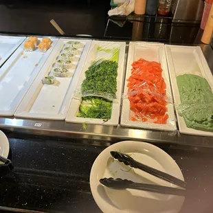 Sushi bar looks nice but I don't need it so can't comment on the quality or flavor
