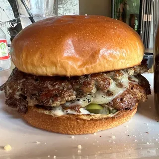 SINGLE THE BLACK GARLIC BURGER