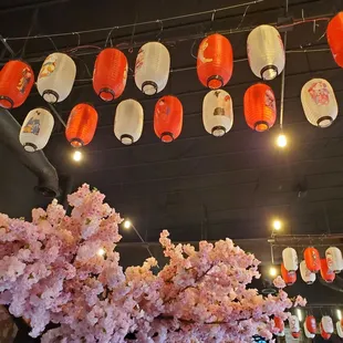 The decor is so cute and the food is great!