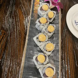 Spicy Tuna roll